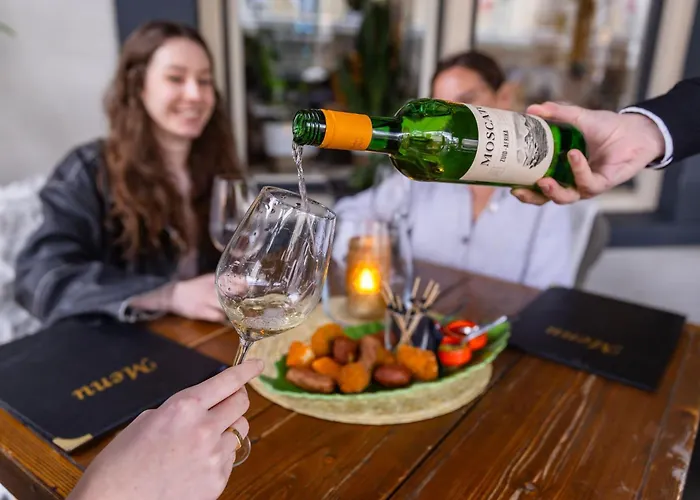 1711 Hotell Valkenburg aan de Geul